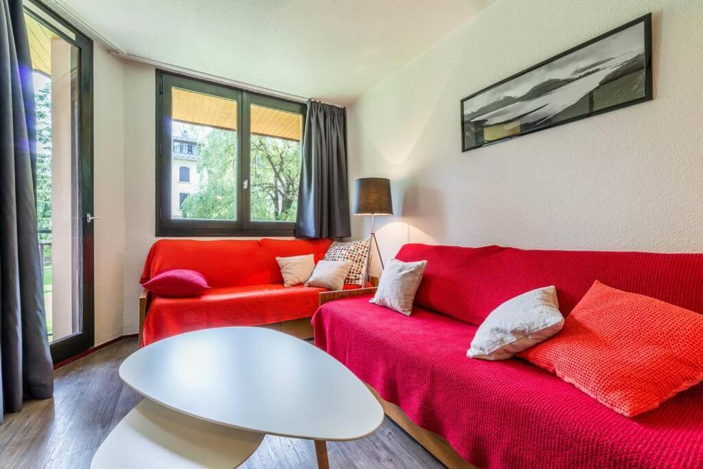 Apartmán Au Coeur De Chamonix, Un Ecrin De Verdure Exteriér fotografie