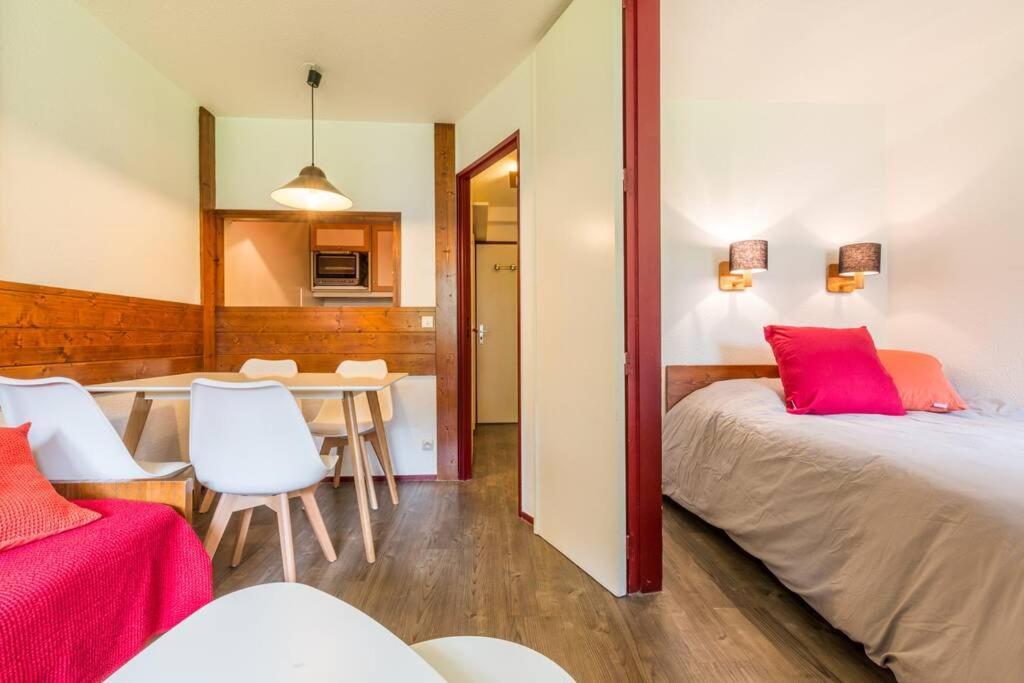 Apartmán Au Coeur De Chamonix, Un Ecrin De Verdure Exteriér fotografie